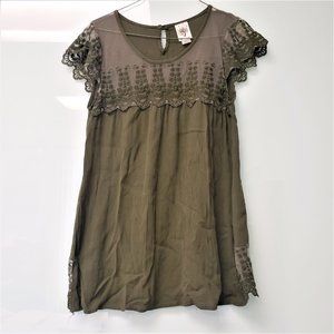 Self Esteem Lace Trim Sleeves and Hem Olive Green Top Large